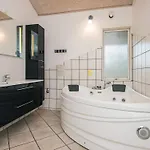 4 Star In Ferienhaus Ansager